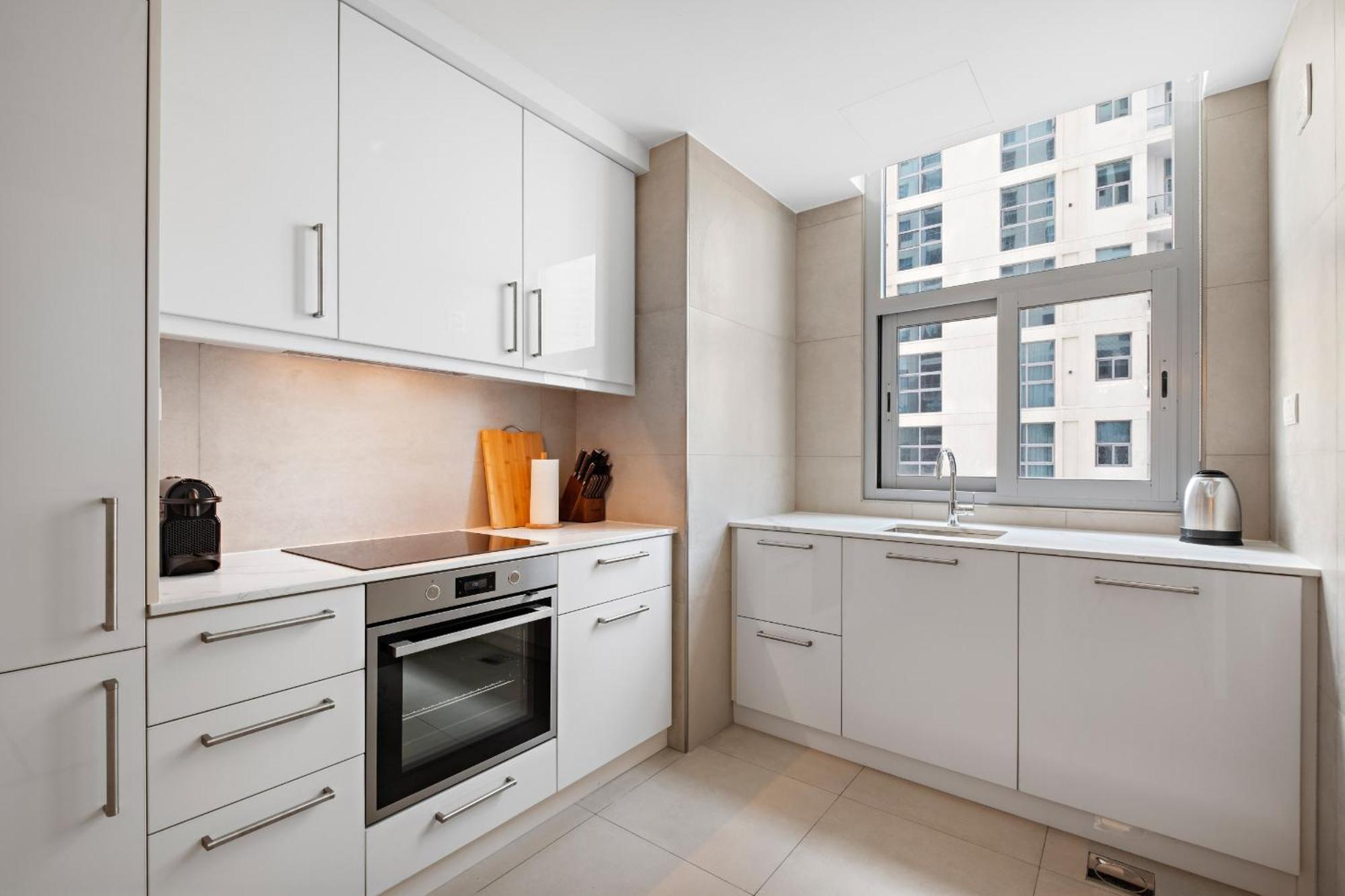 Vayk - Fully Renovated 1br In Marina Appartement
